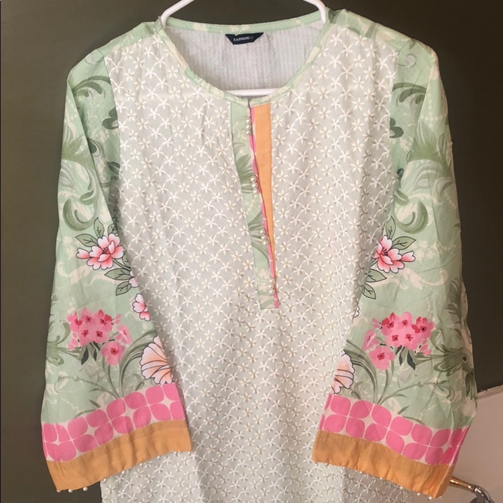 NWOT SAPPHIRE Pakistani Indian KURTI 😍
